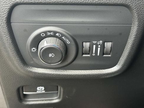 New 2026 Jeep Grand Cherokee L Limited w/ Limited Altitude Package AWD/4WD image 22
