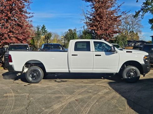 New 2026 RAM 2500 Tradesman image 7