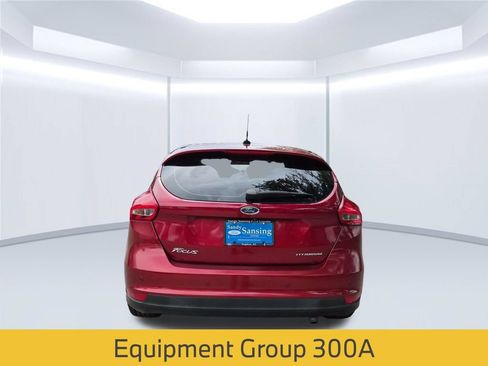 Used 2017 Ford Focus Titanium FWD image 5