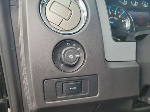 Used 2011 Ford F150 XLT w/ XLT Convenience Pkg RWD image 19