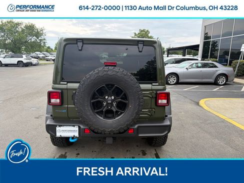 Used 2024 Jeep Wrangler Unlimited AWD/4WD image 5