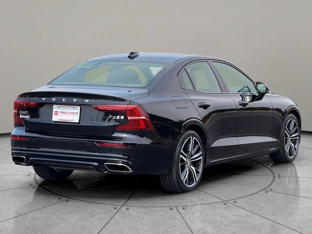 Used 2019 Volvo S60 T6 R-Design AWD/4WD image 6