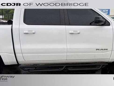 Used 2022 RAM 1500 Big Horn AWD/4WD image 3
