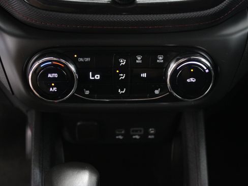 Used 2023 Chevrolet TrailBlazer RS w/ Convenience Package FWD image 20