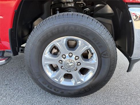 Used 2026 RAM 2500 Big Horn AWD/4WD image 11
