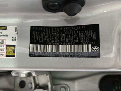 Used 2025 Toyota Corolla LE w/ LE Premium Package FWD image 26