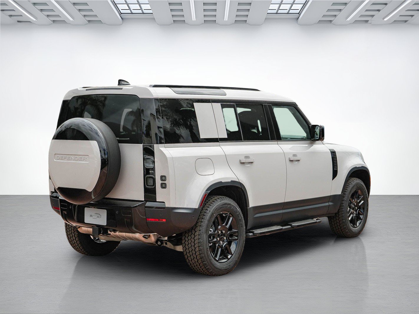 New 2026 Land Rover Defender 110 S AWD/4WD image 4
