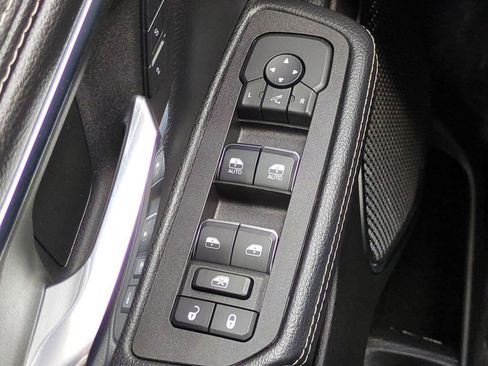 Used 2025 RAM 1500 Laramie w/ Sport Appearance Package image 21