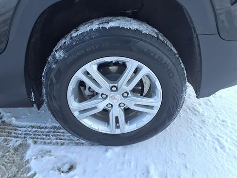 Certified 2022 GMC Terrain SLE image 38