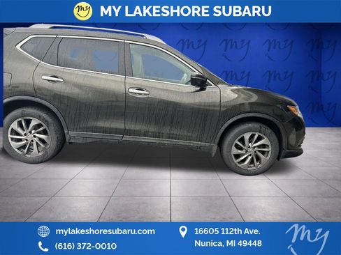 Used 2015 Nissan Rogue SL w/ SL Premium Package image 4