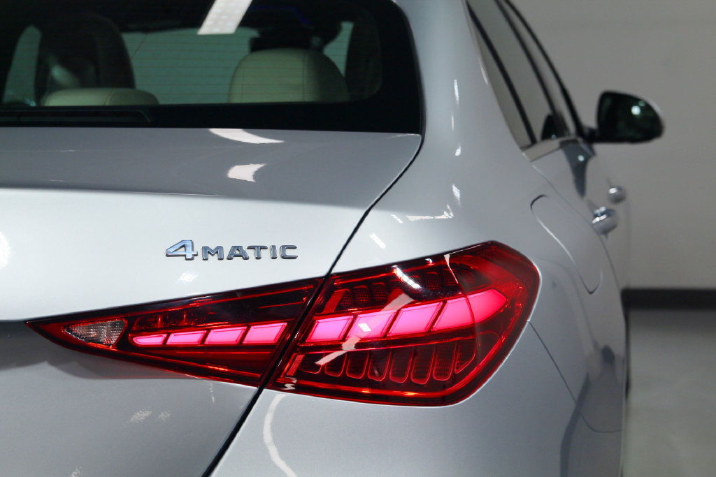 Certified 2024 Mercedes-Benz C 300 4MATIC Sedan image 16