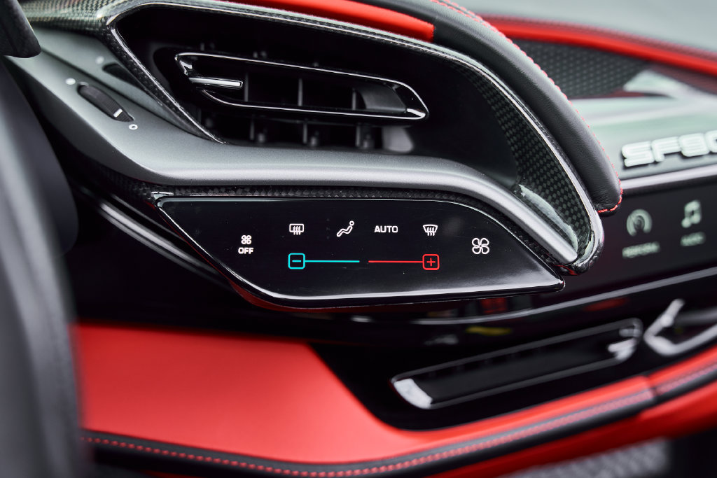 Used 2022 Ferrari SF90 Spider AWD/4WD image 61