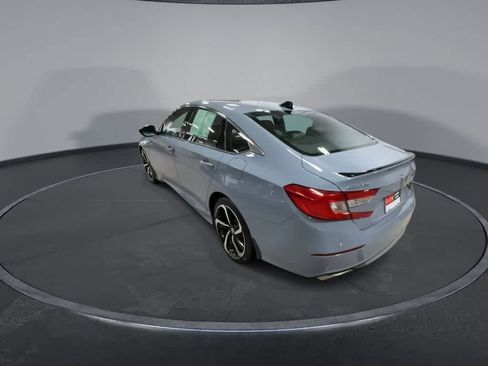 Used 2022 Honda Accord Sport image 3