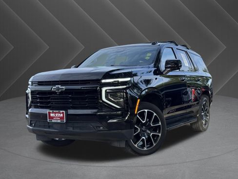 Used 2025 Chevrolet Tahoe RST w/ Comfort Package image 2