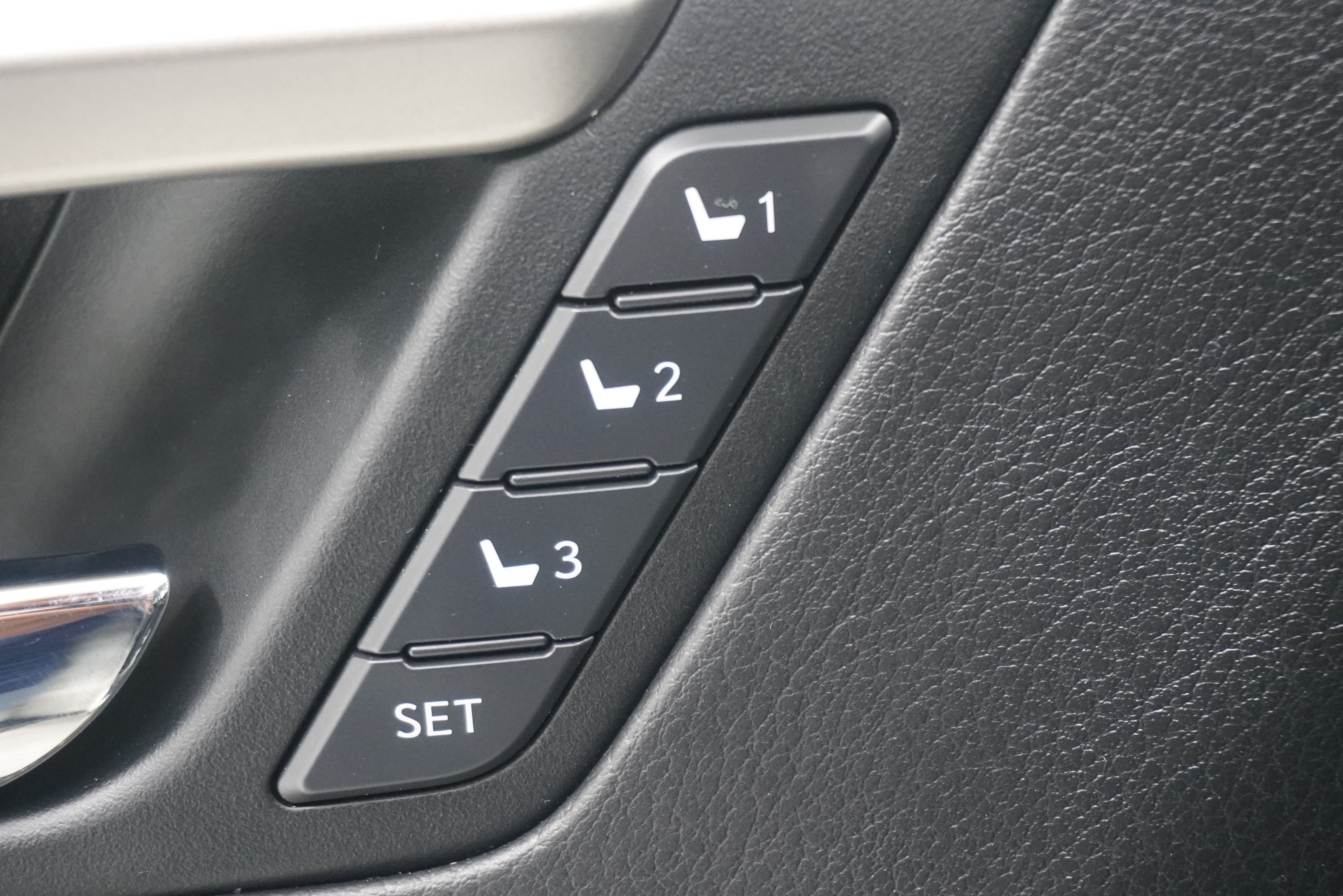 Used 2017 Lexus RX 350 FWD w/ Premium Package image 15
