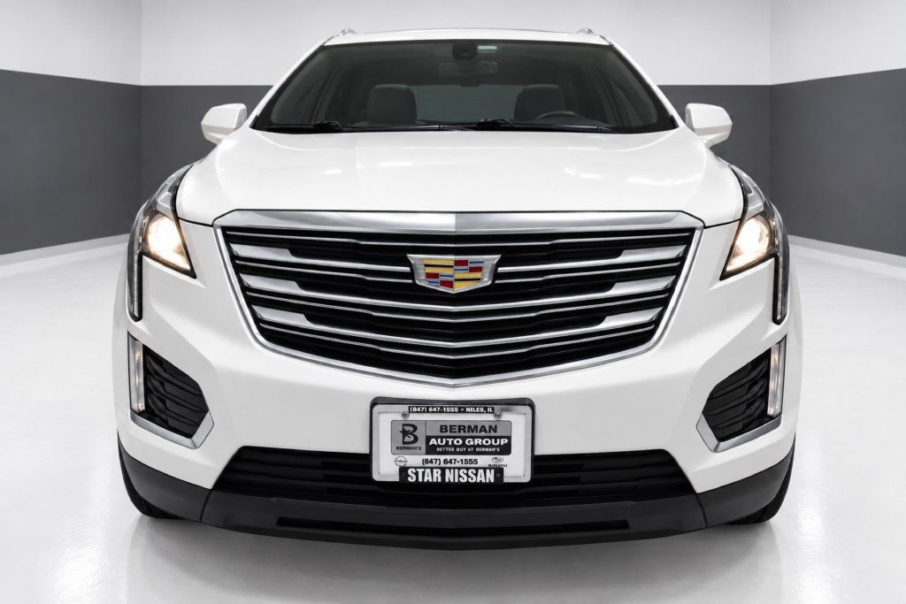 Used 2018 Cadillac XT5 FWD image 6