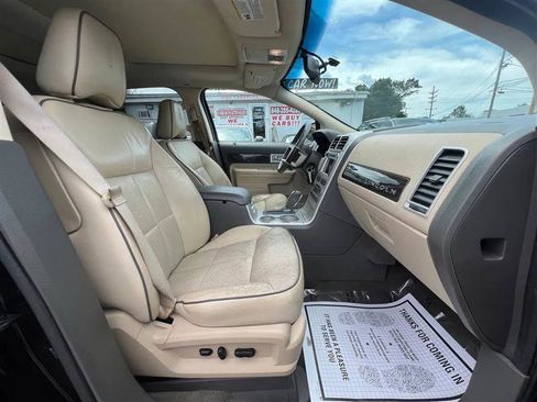Used 2008 Lincoln MKX AWD image 15
