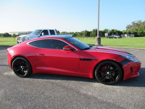 Used 2016 Jaguar F-TYPE Coupe RWD image 2