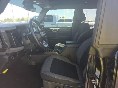 Used 2021 Ford Bronco 4-Door AWD/4WD image 9