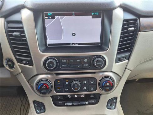 Used 2019 GMC Yukon XL Denali w/ Denali Ultimate Package RWD image 16