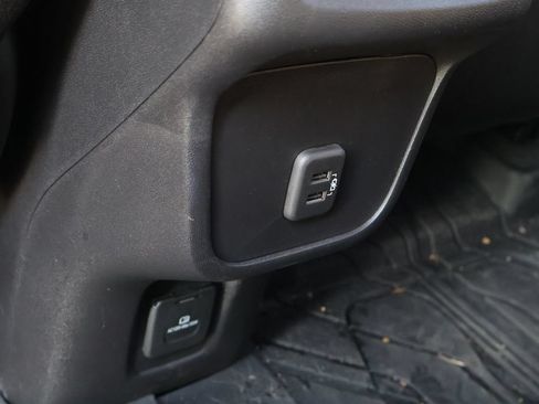 Used 2024 Chevrolet Equinox LT FWD image 35