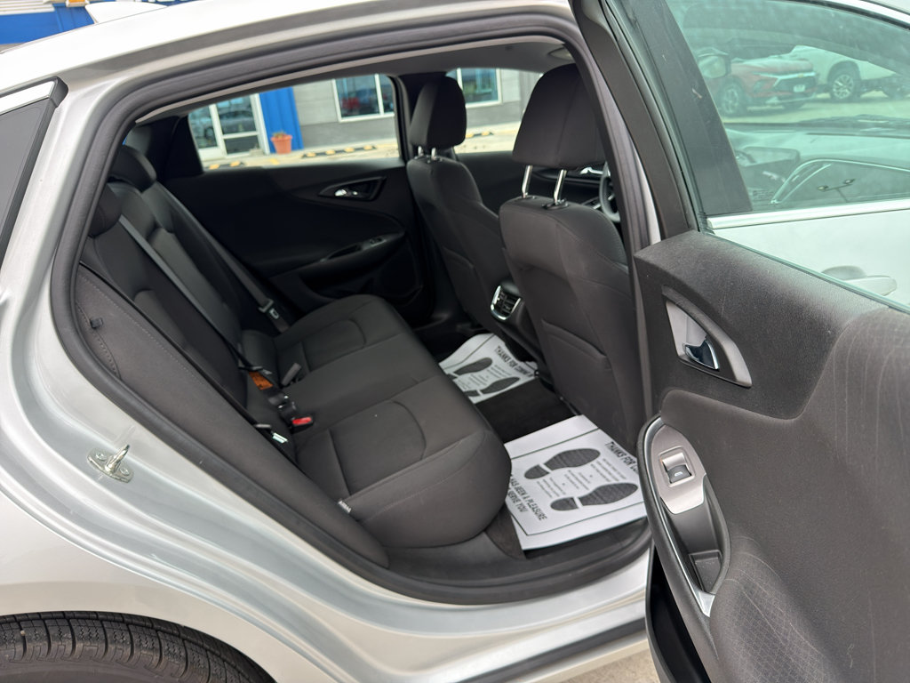 Used 2020 Chevrolet Malibu LT w/ Fleet LT Safety Plus Package FWD image 19