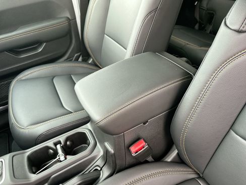 Used 2024 Jeep Wrangler Sahara w/ Technology Group image 21