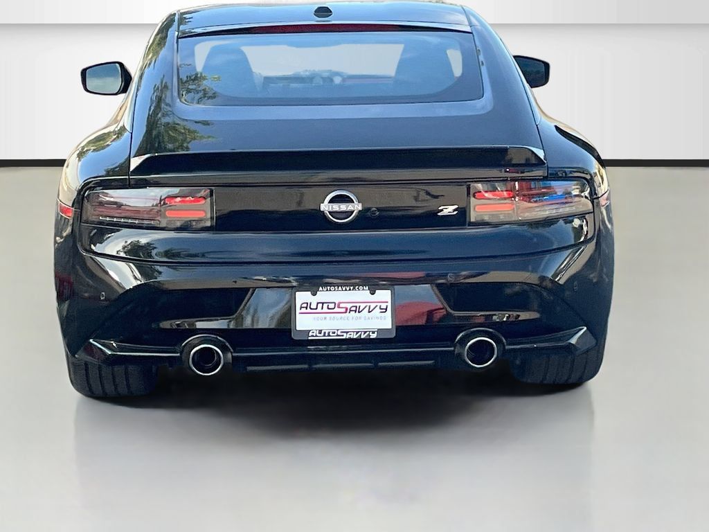 Used 2025 Nissan Z Performance w/ Floor Mat Package RWD image 6