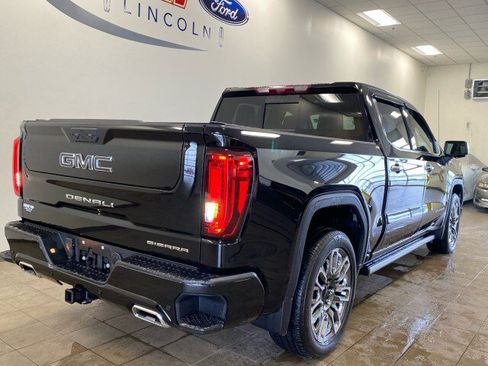 Used 2024 GMC Sierra 1500 Denali Ultimate image 7