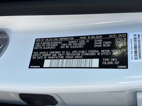 Certified 2023 Volvo C40 P8 Recharge Plus w/ Climate Package AWD/4WD image 32