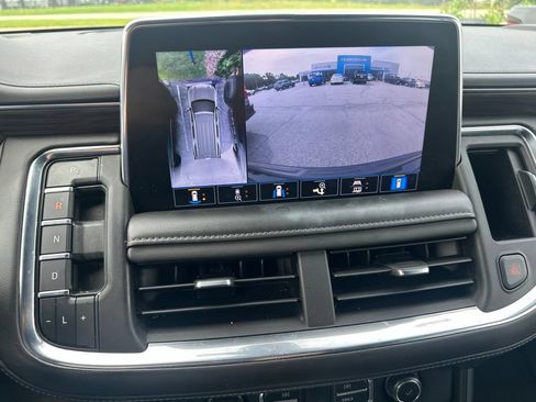 Used 2021 Chevrolet Tahoe LT w/ LT Signature Package AWD/4WD image 10