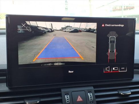 Used 2022 Audi SQ5 Premium w/ Convenience Package image 26