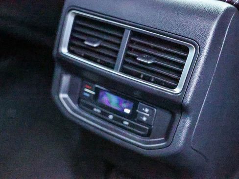 New 2026 Volkswagen Atlas SE image 27