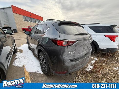 Used 2018 MAZDA CX-5 Touring w/ Preferred Equipment Package image 5