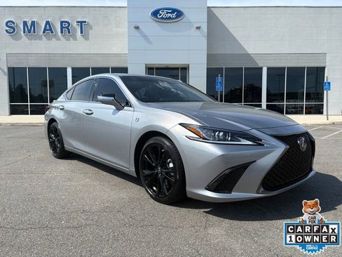 Used 2022 Lexus ES 350 F Sport w/ Accessory Package 2 FWD image 1