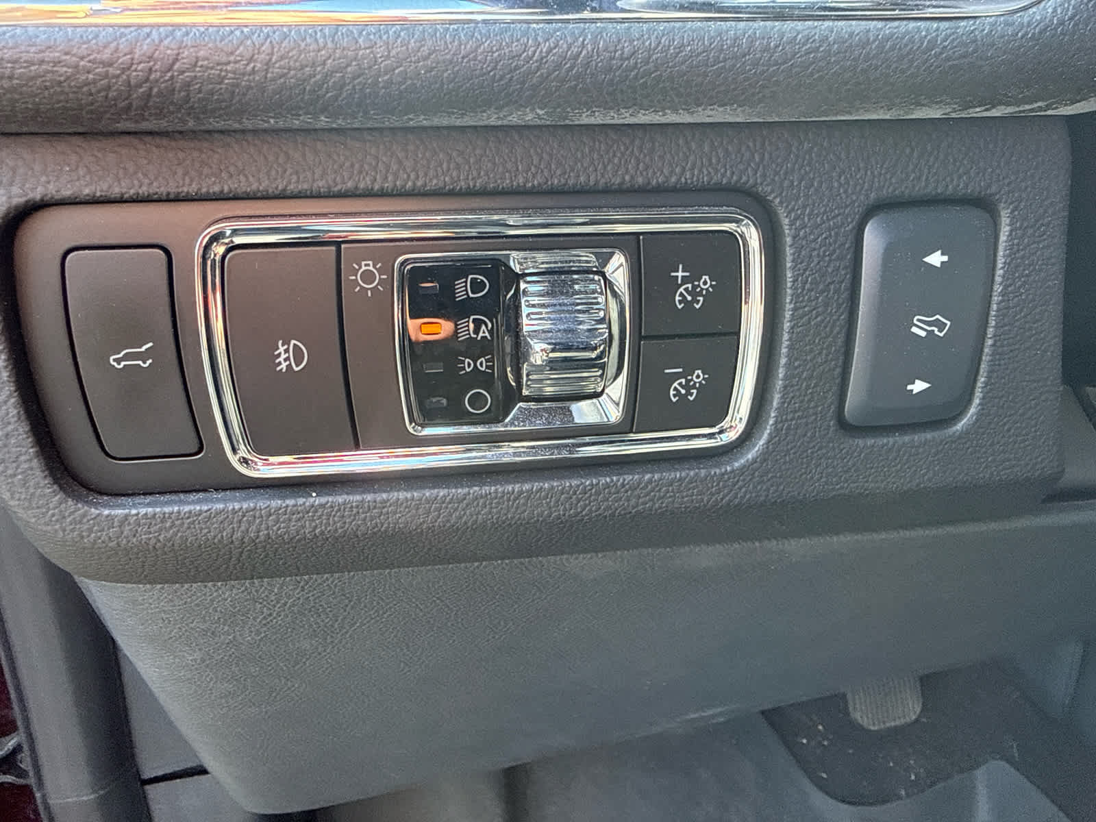 Used 2023 Lincoln Navigator L Reserve AWD/4WD image 17