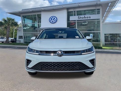 New 2026 Volkswagen Jetta SE image 9