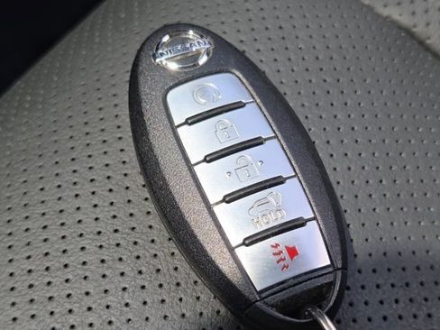 Used 2018 Nissan Murano SL w/ Midnight Edition Package AWD/4WD image 39