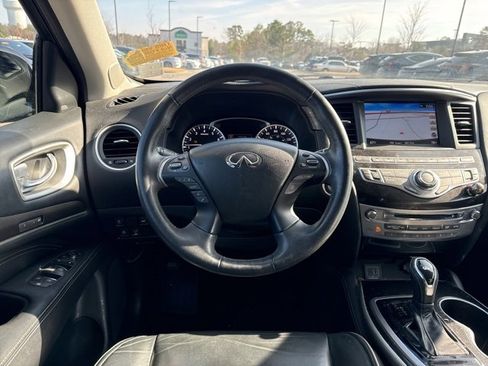 Used 2019 INFINITI QX60 Luxe w/ Essential Package image 11