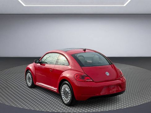 Used 2014 Volkswagen Beetle 1.8T image 5