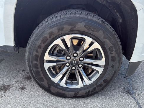 Used 2021 Chevrolet Colorado Z71 AWD/4WD image 14