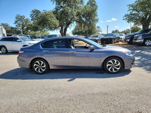 Used 2016 Honda Accord EX-L image 4
