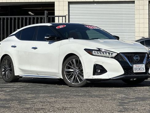 Used 2020 Nissan Maxima Platinum w/ Reserve Package image 2