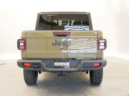 New 2025 Jeep Gladiator Willys image 11