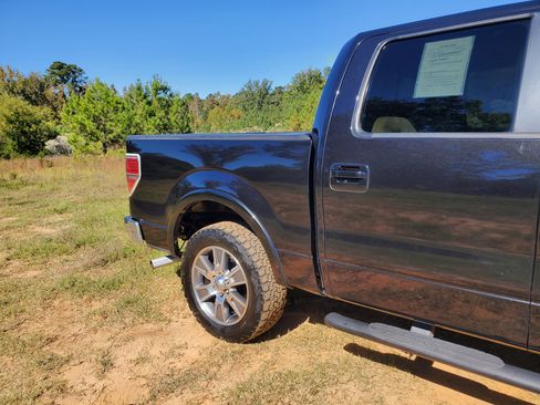 Used 2014 Ford F150 Lariat w/ Equipment Group 501A Mid image 10