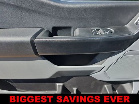 New 2025 Ford F550 4x4 Regular Cab Super Duty image 27