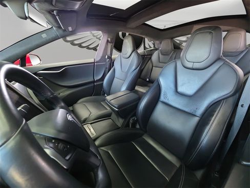 Used 2018 Tesla Model S P100D image 12