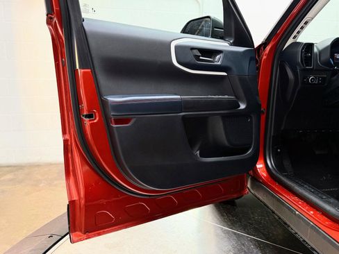 Used 2024 Ford Bronco Sport Heritage w/ Heritage Convenience Package image 12