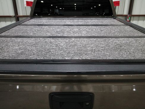 Used 2015 Chevrolet Silverado 2500 High Country AWD/4WD image 10