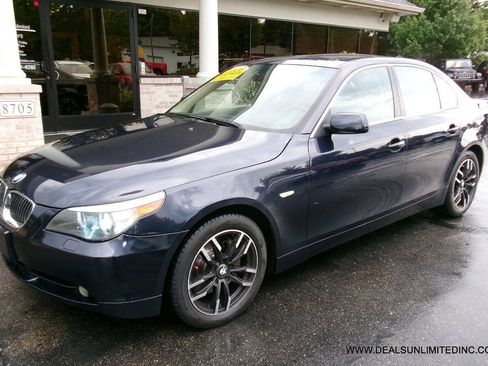 Used 2006 BMW 530xi Sedan AWD/4WD image 1
